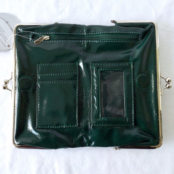 Studio 36 Green Patent Leather Clutch Wallet, New With Tags! - Picture 4 of 12